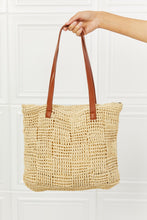 Load image into Gallery viewer, Picnic Date Straw Tote Bag
