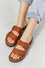 Load image into Gallery viewer, MMShoes Best Life Double-Banded Slide Sandal in Ochre
