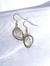 Load image into Gallery viewer, Simple White Bead Drop Earrings
