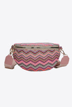 Load image into Gallery viewer, Chevron Straw Sling Bag
